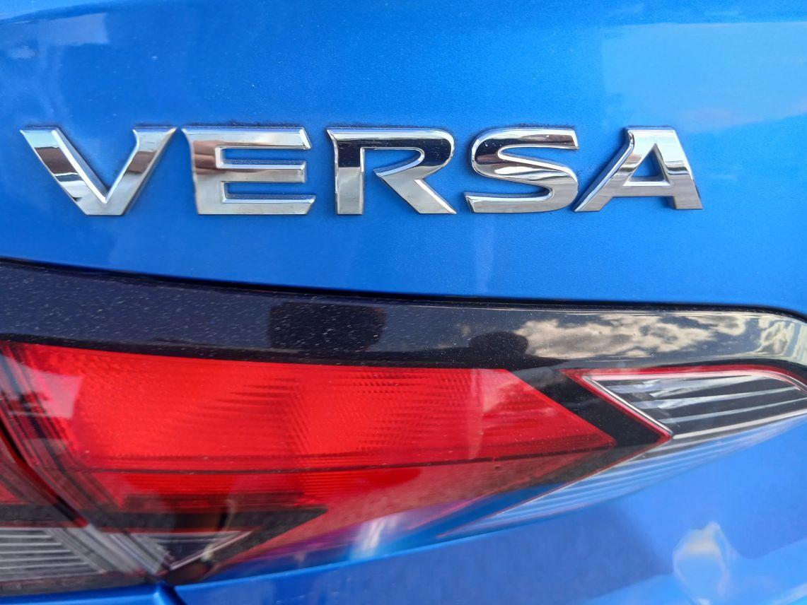 Nissan Versa - Thumbnail 15