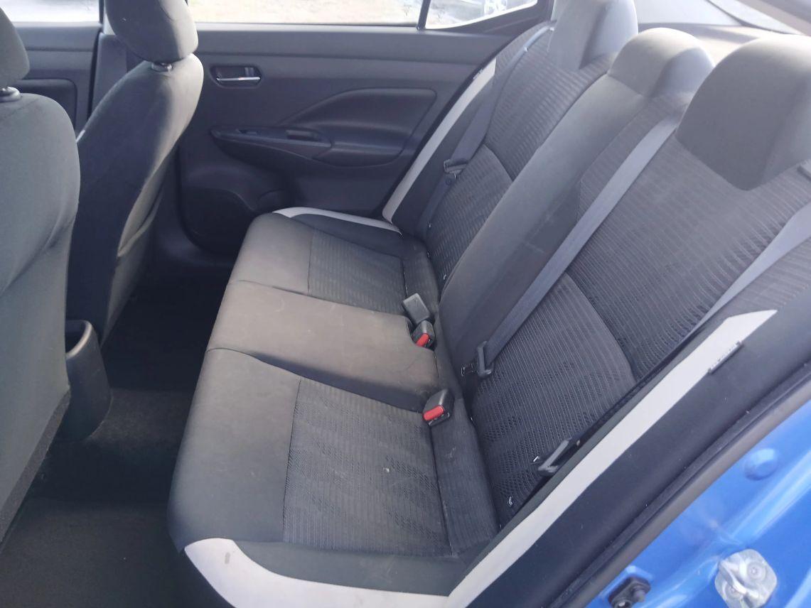 Nissan Versa - Thumbnail 13