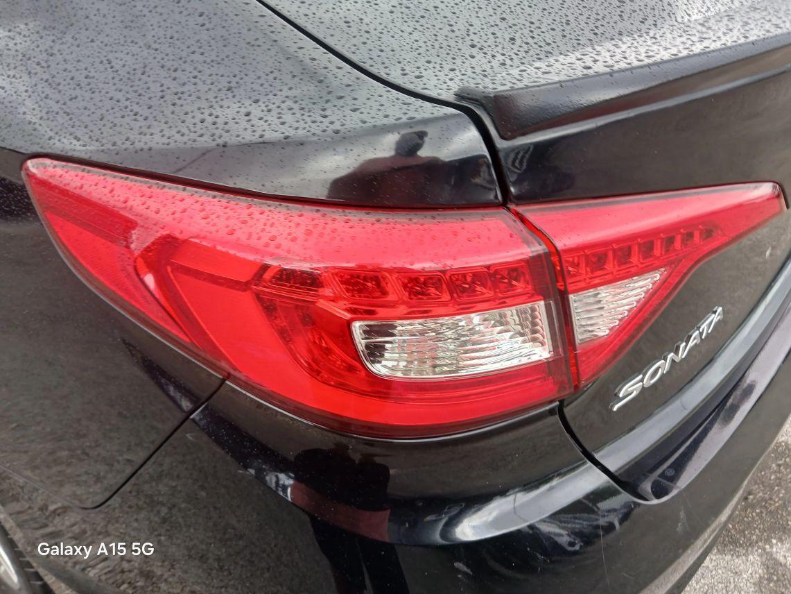 Hyundai Sonata - Thumbnail 14