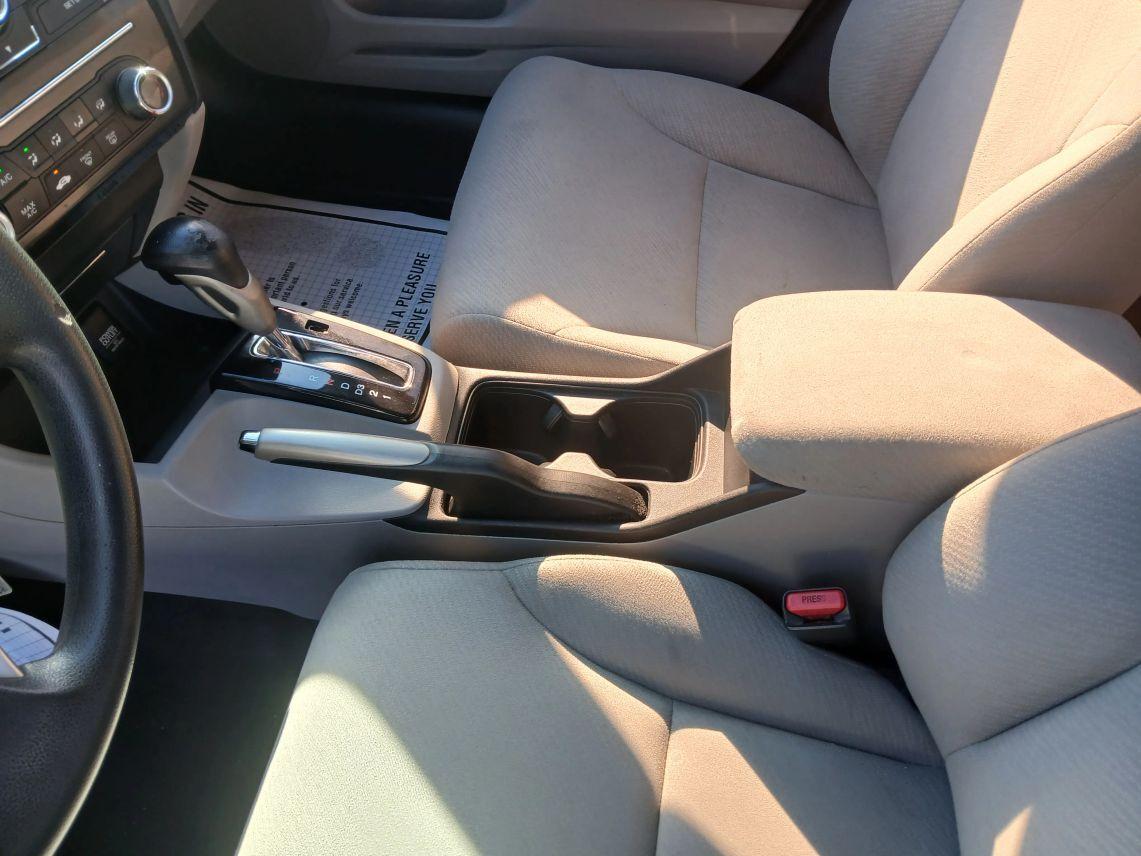 Honda Civic - Thumbnail 8