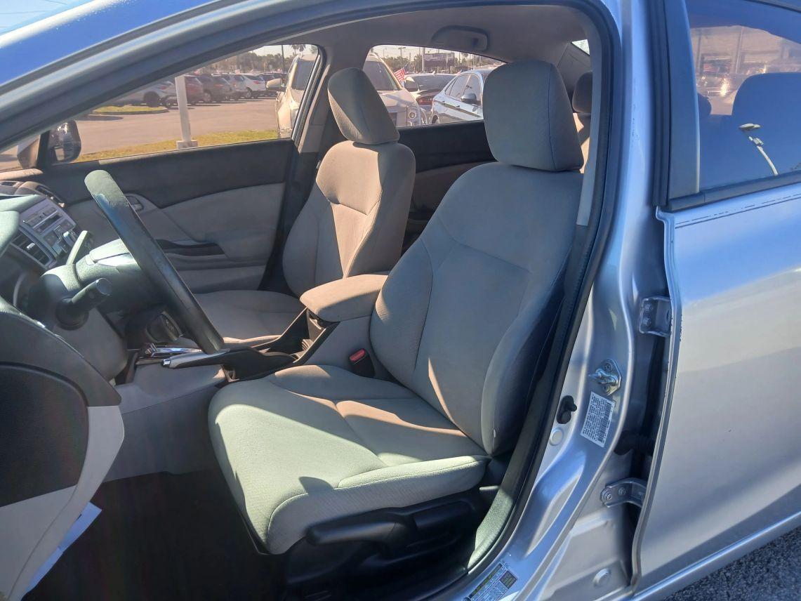 Honda Civic - Thumbnail 10