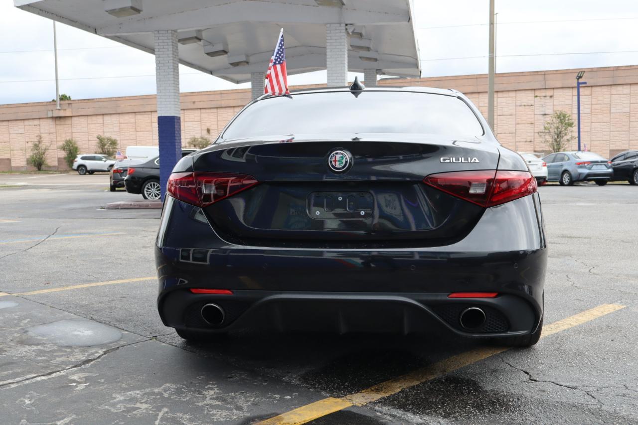 Alfa Romeo Giuliarwd - Thumbnail 4