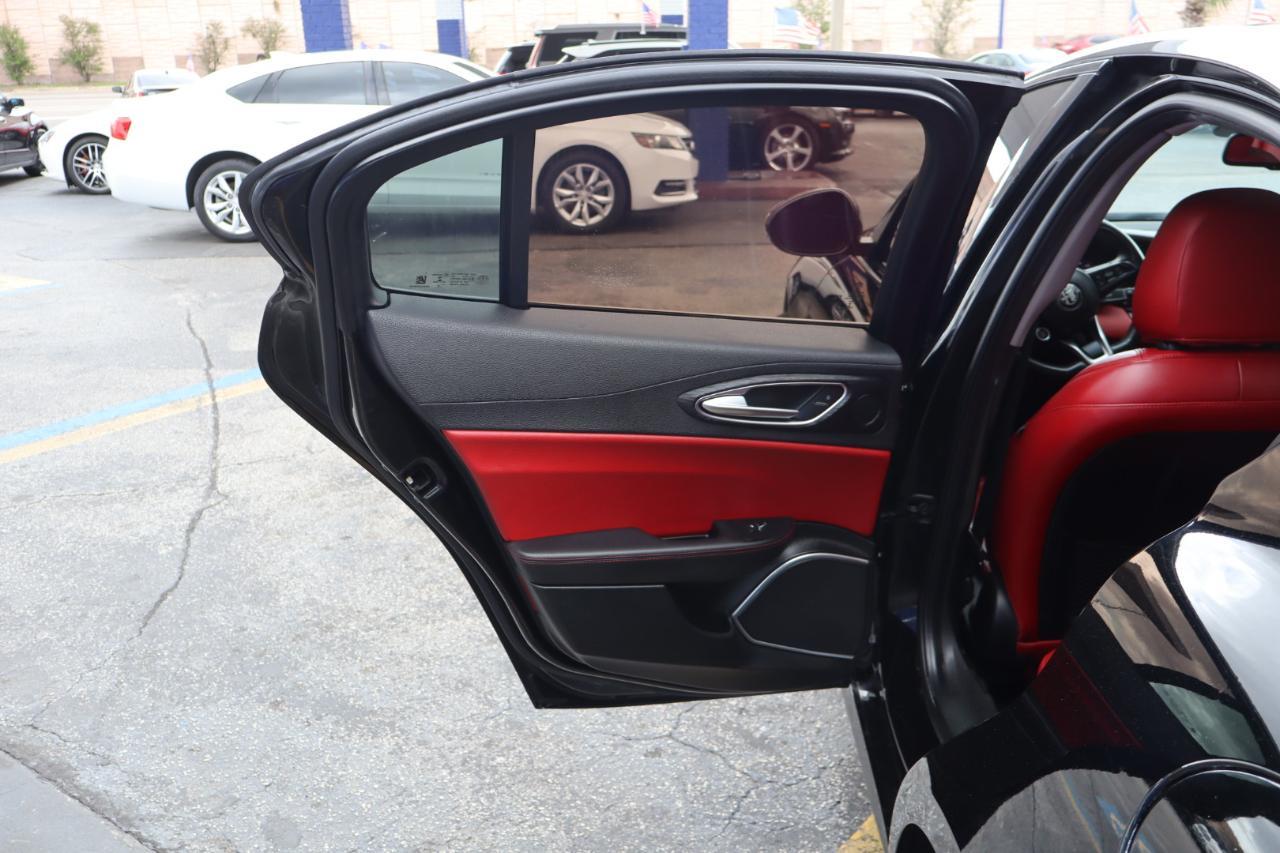 Alfa Romeo Giuliaawd - Thumbnail 17