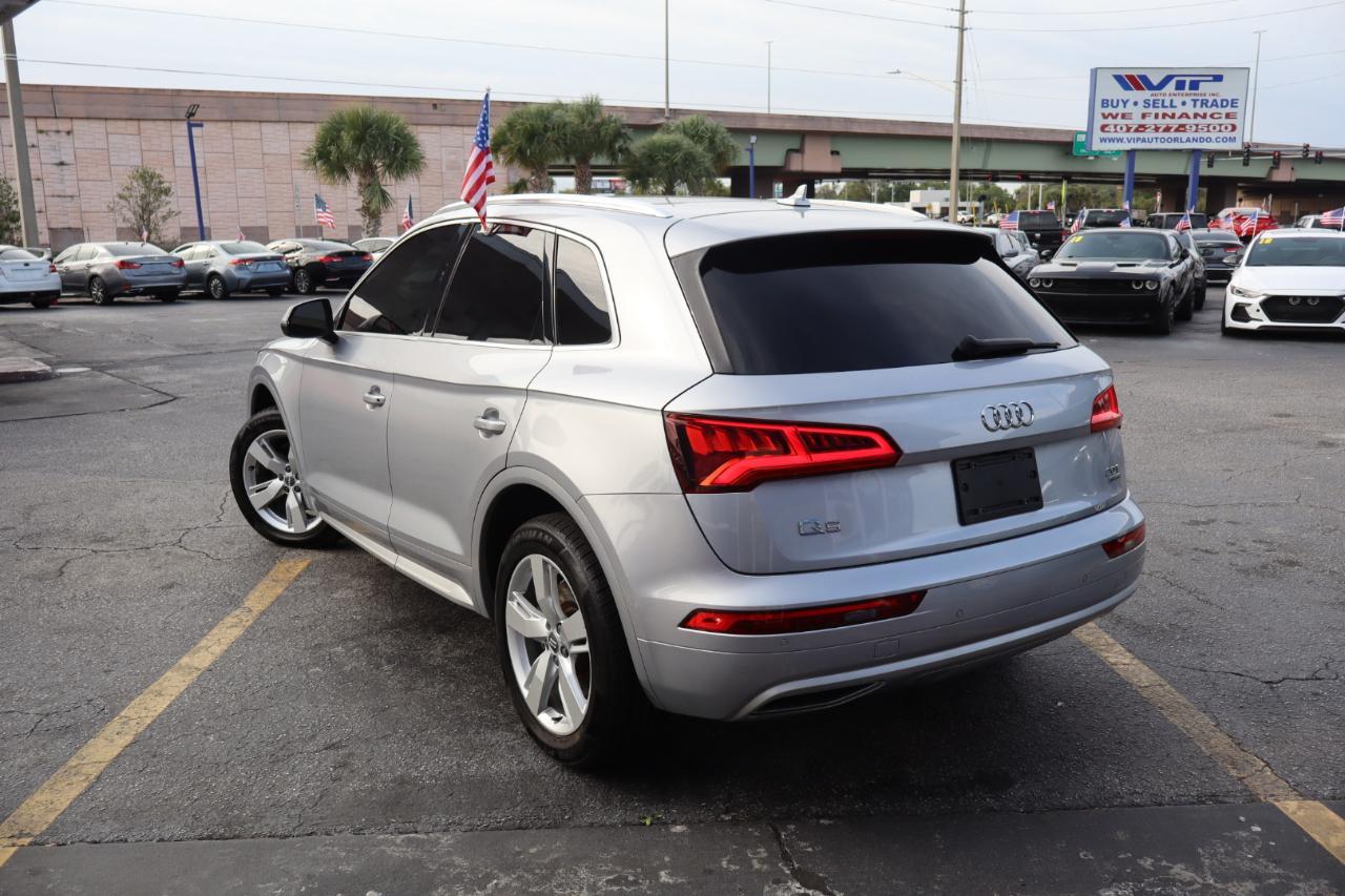 Audi Q52.0 Tfsi Tech Premium Plus - Thumbnail 4