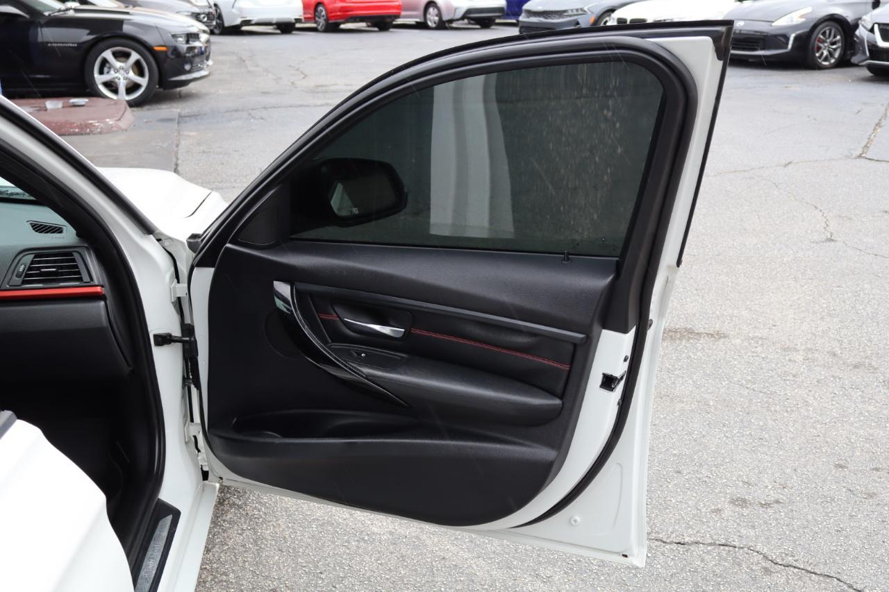 Bmw 3 Series4Dr Sdn 335I Rwd South Africa - Thumbnail 12