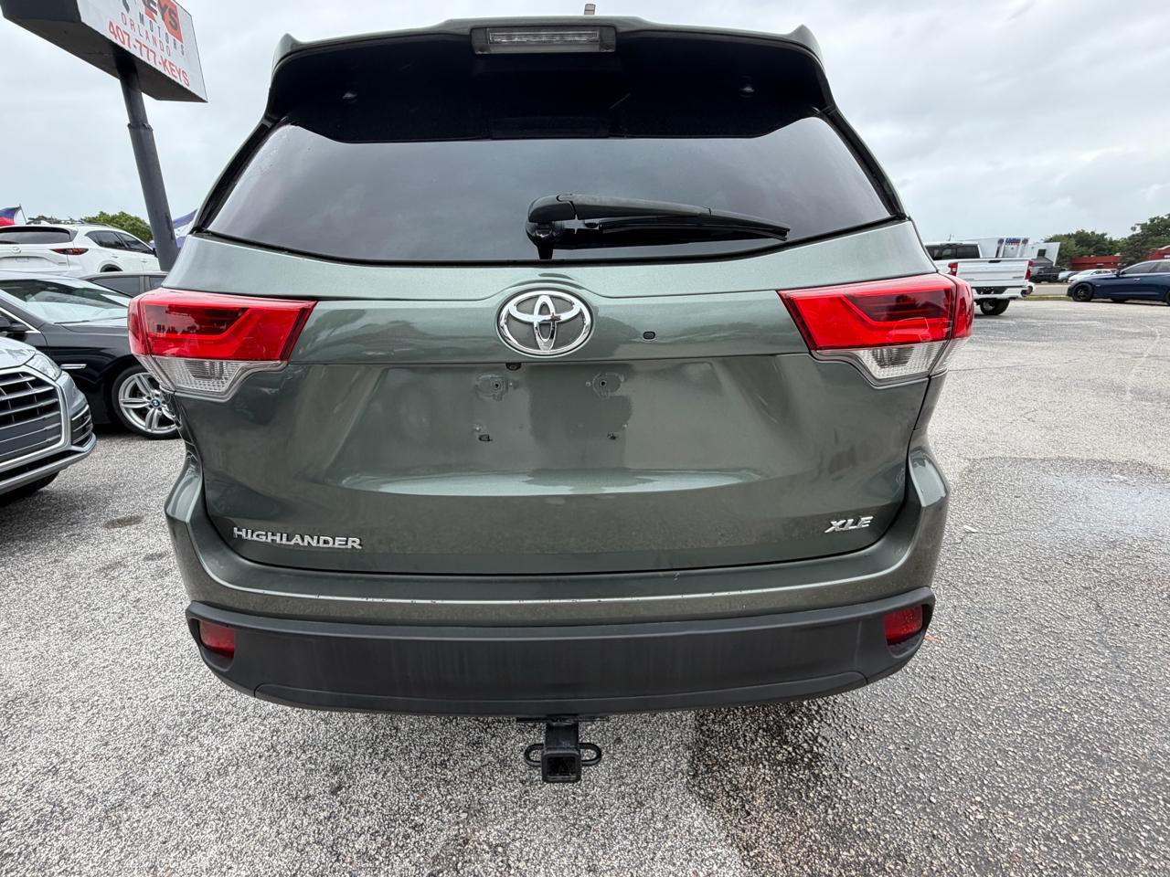 Toyota Highlanderfwd 4Dr V6 Xle (Natl) - Thumbnail 3