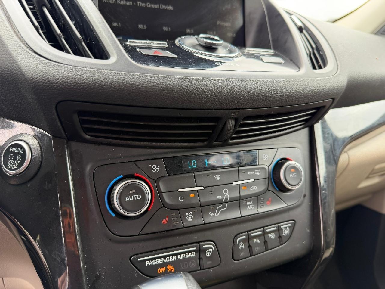 Ford Escapetitanium Fwd - Thumbnail 14