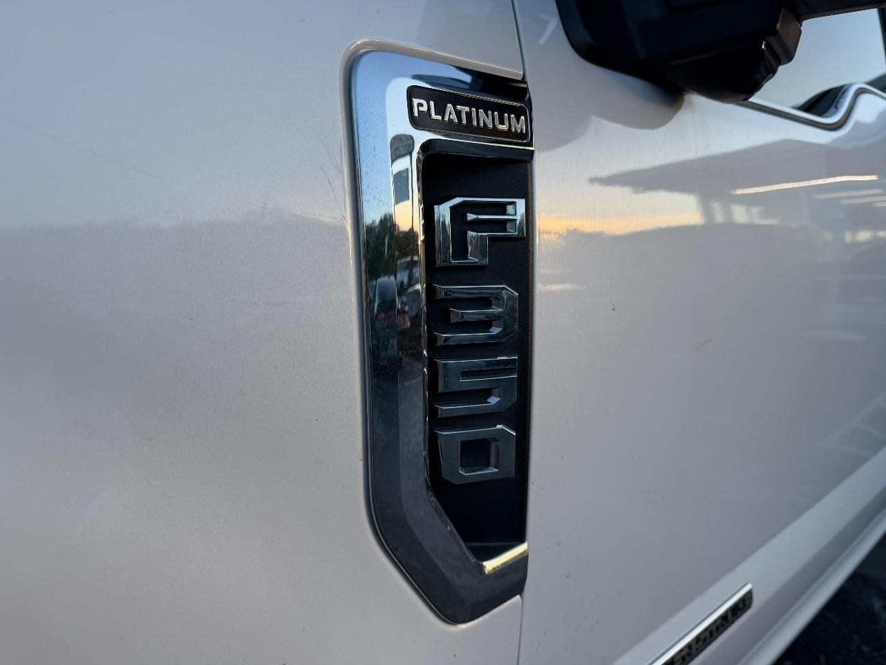 Ford F-350 Sdplatinum Crew Cab Long Bed Drw 4Wd - Thumbnail 11