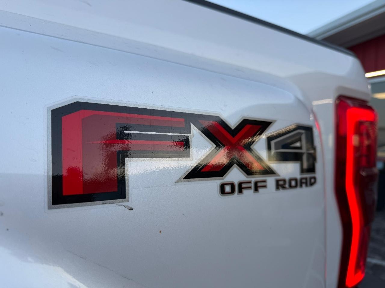 Ford F-350 Sdplatinum Crew Cab Long Bed Drw 4Wd - Thumbnail 9