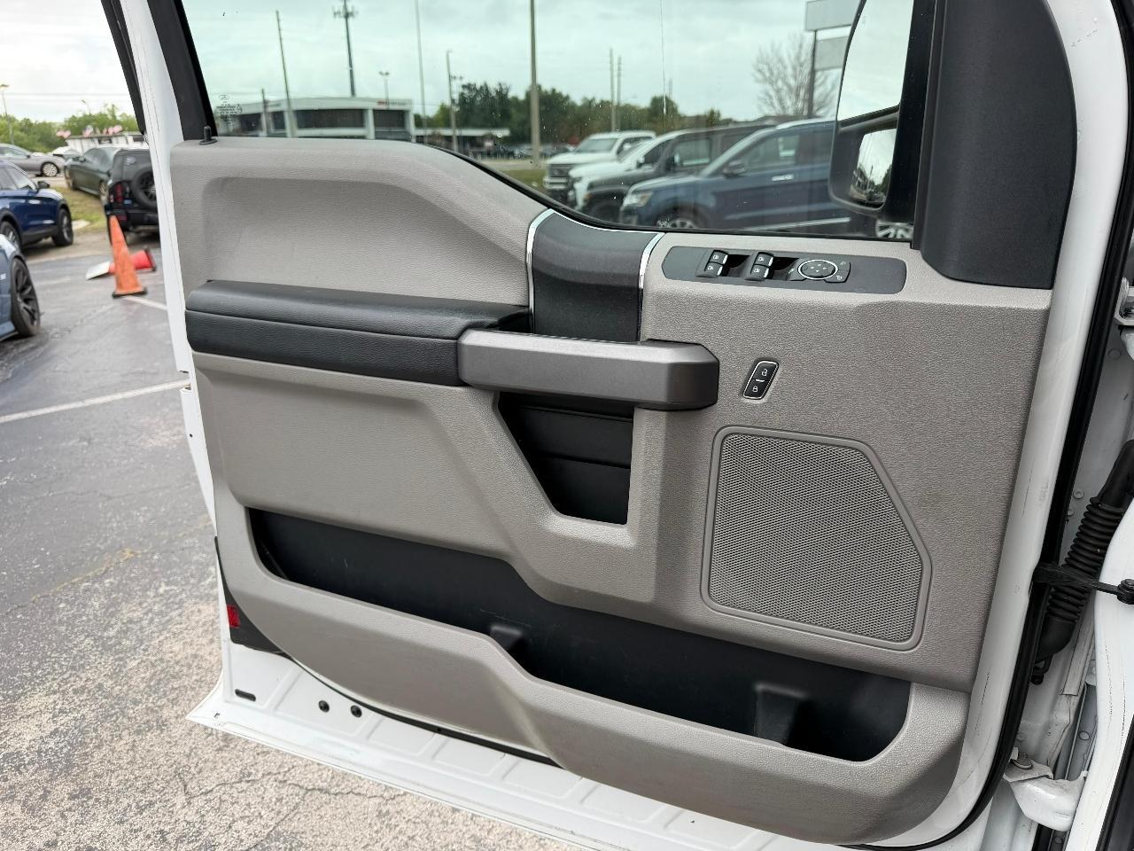 Ford F-450 Sdsupercab Drw 2Wd - Thumbnail 14