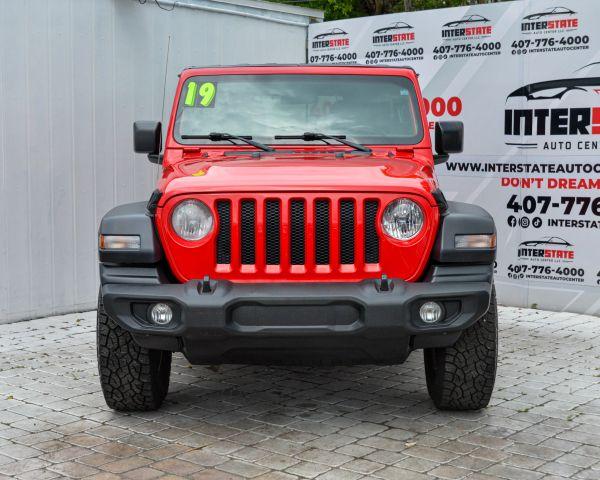 JEEP WRANGLER UNLIMITED - Thumbnail 2