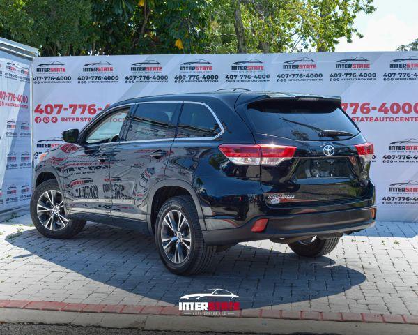 TOYOTA HIGHLANDER - Thumbnail 4