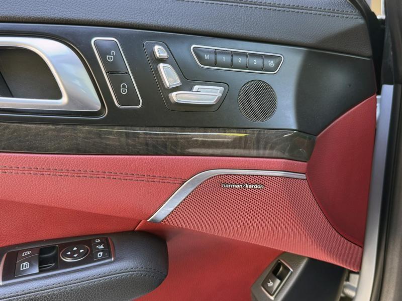 Mercedes-Benz Sl 550 *4.7 V8*Driver Assist*19&Quot; Wheels*25K Miles*Fl Car* - Thumbnail 18