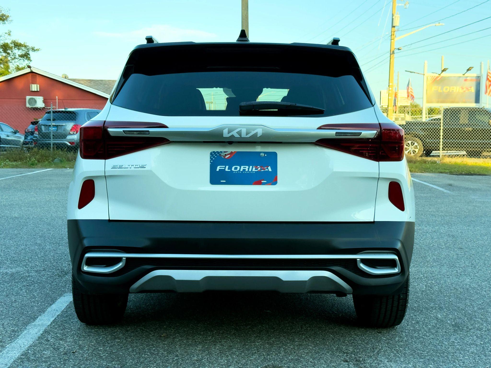 Kia Seltos S - Thumbnail 10