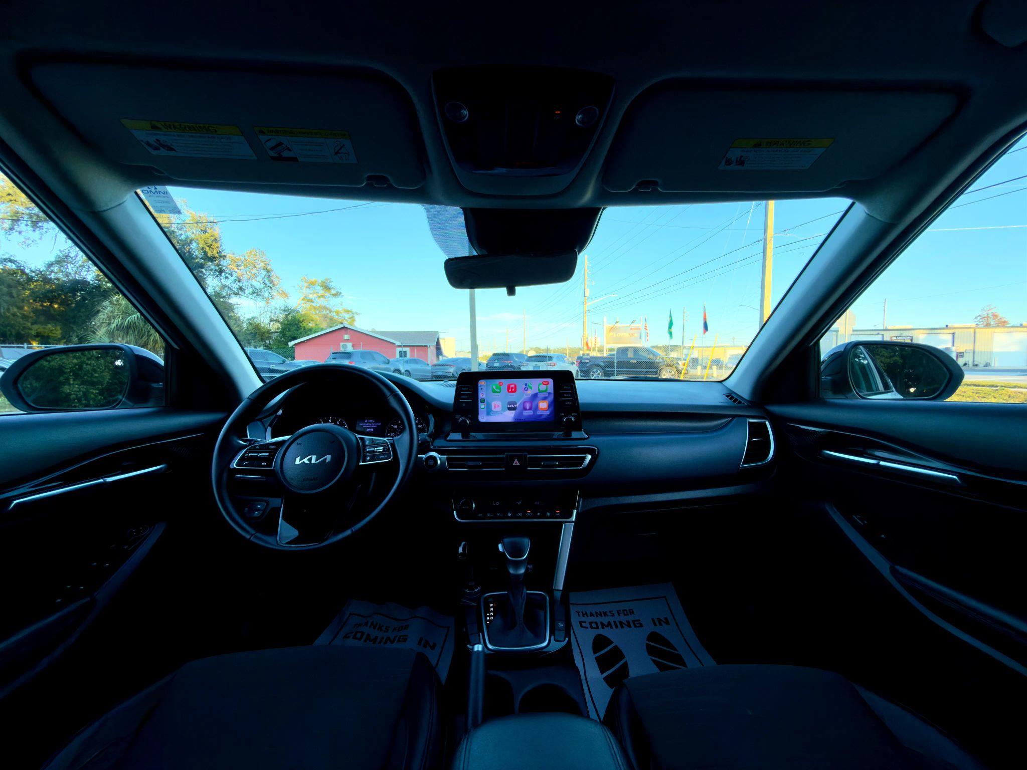 Kia Seltos S - Thumbnail 5