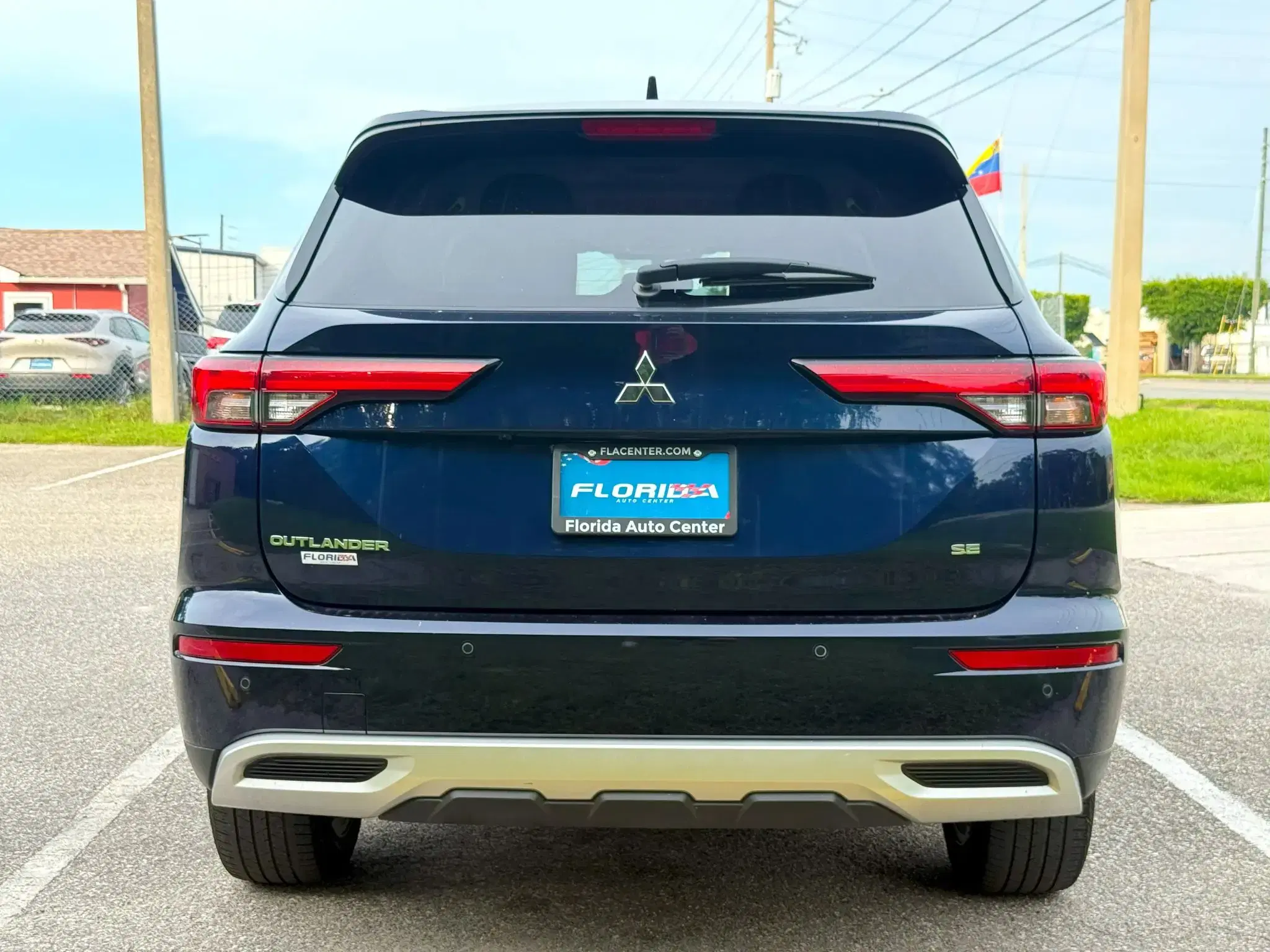 Mitsubishi Outlander Se - Thumbnail 6