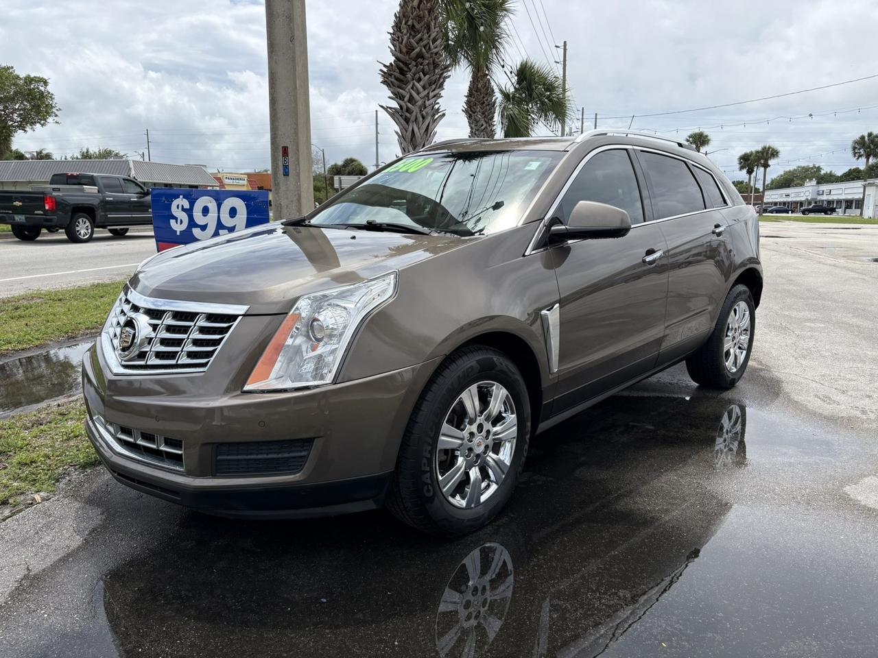 Cadillac SRX - View 1