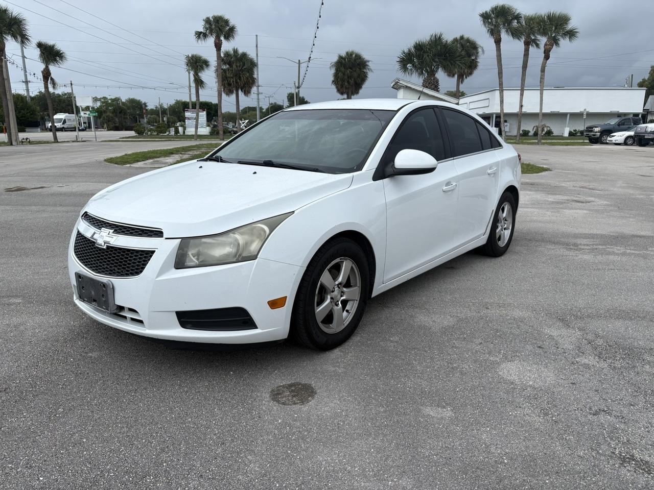Chevrolet Cruze - View 1