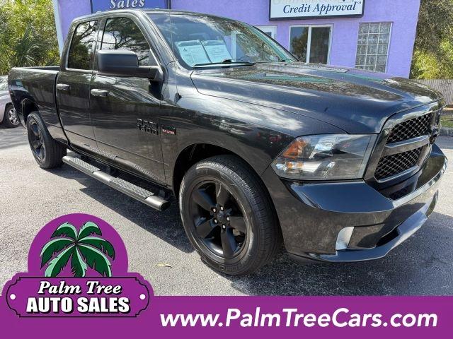 RAM 1500 QUAD CAB - View 1