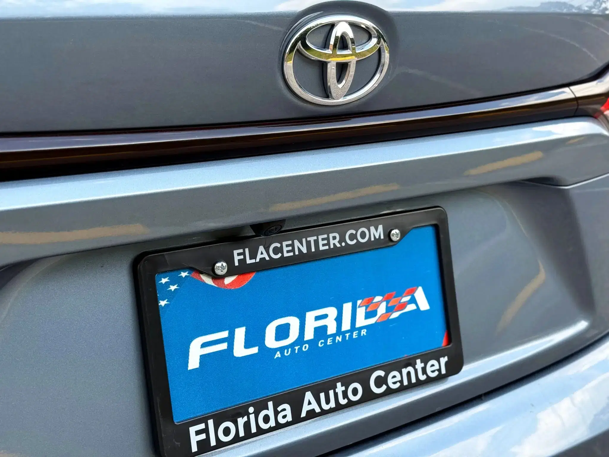 Toyota Corolla Le - Thumbnail 11