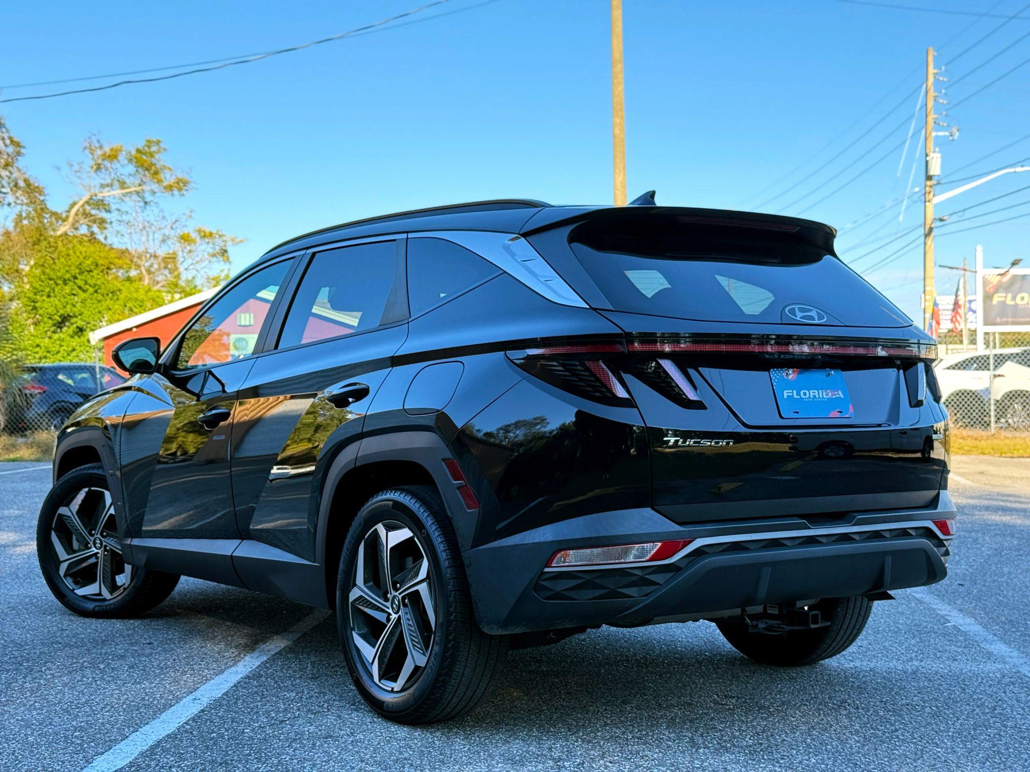 Hyundai Tucson Sel Sport Utility 4D - Thumbnail 2