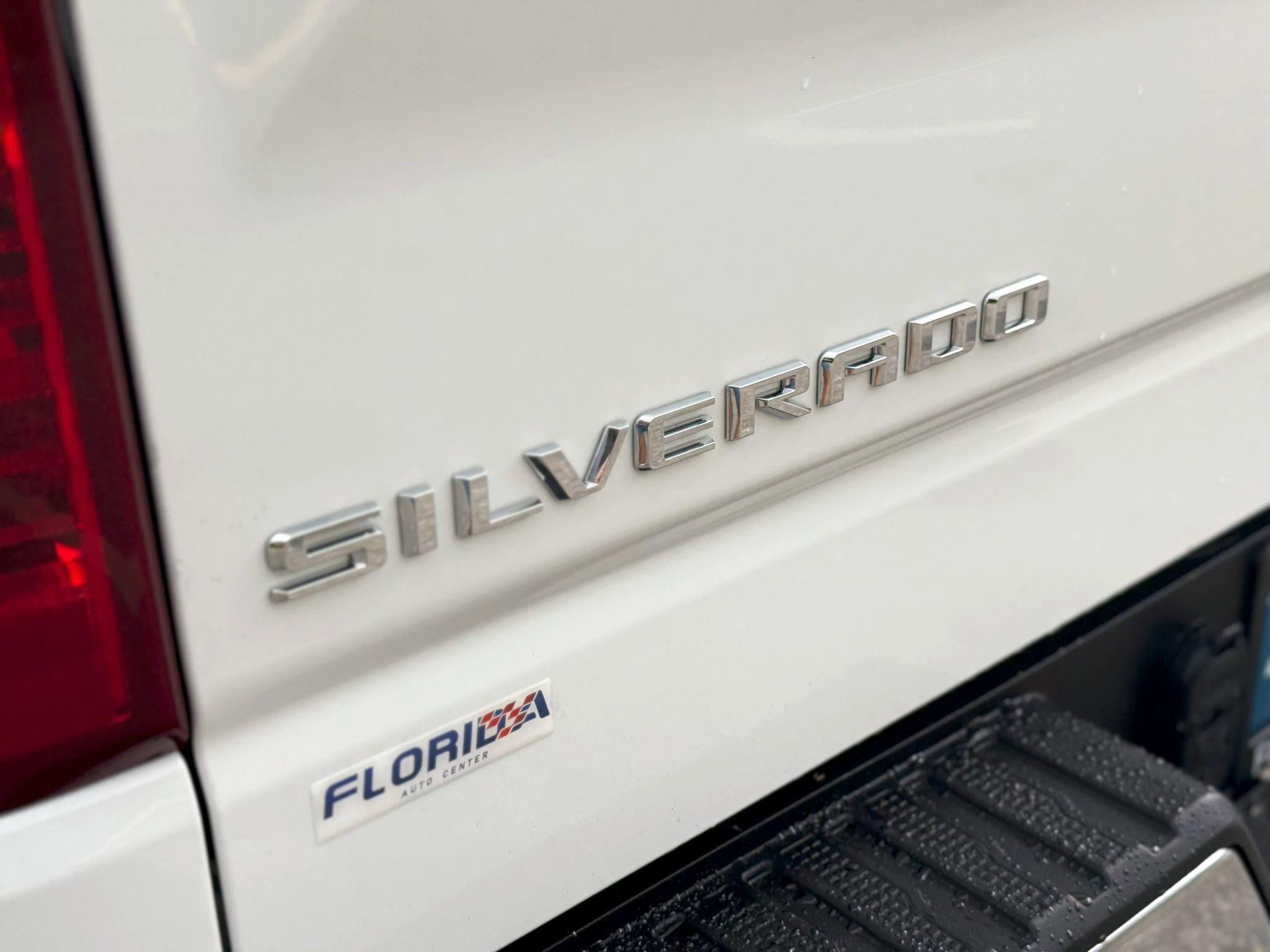 Chevrolet Silverado 1500 - Thumbnail 9