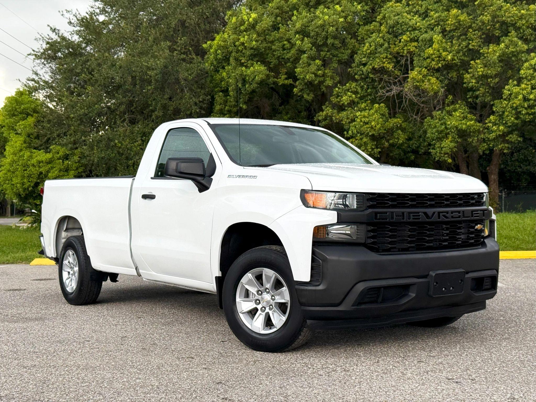 Chevrolet Silverado 1500 - View 1