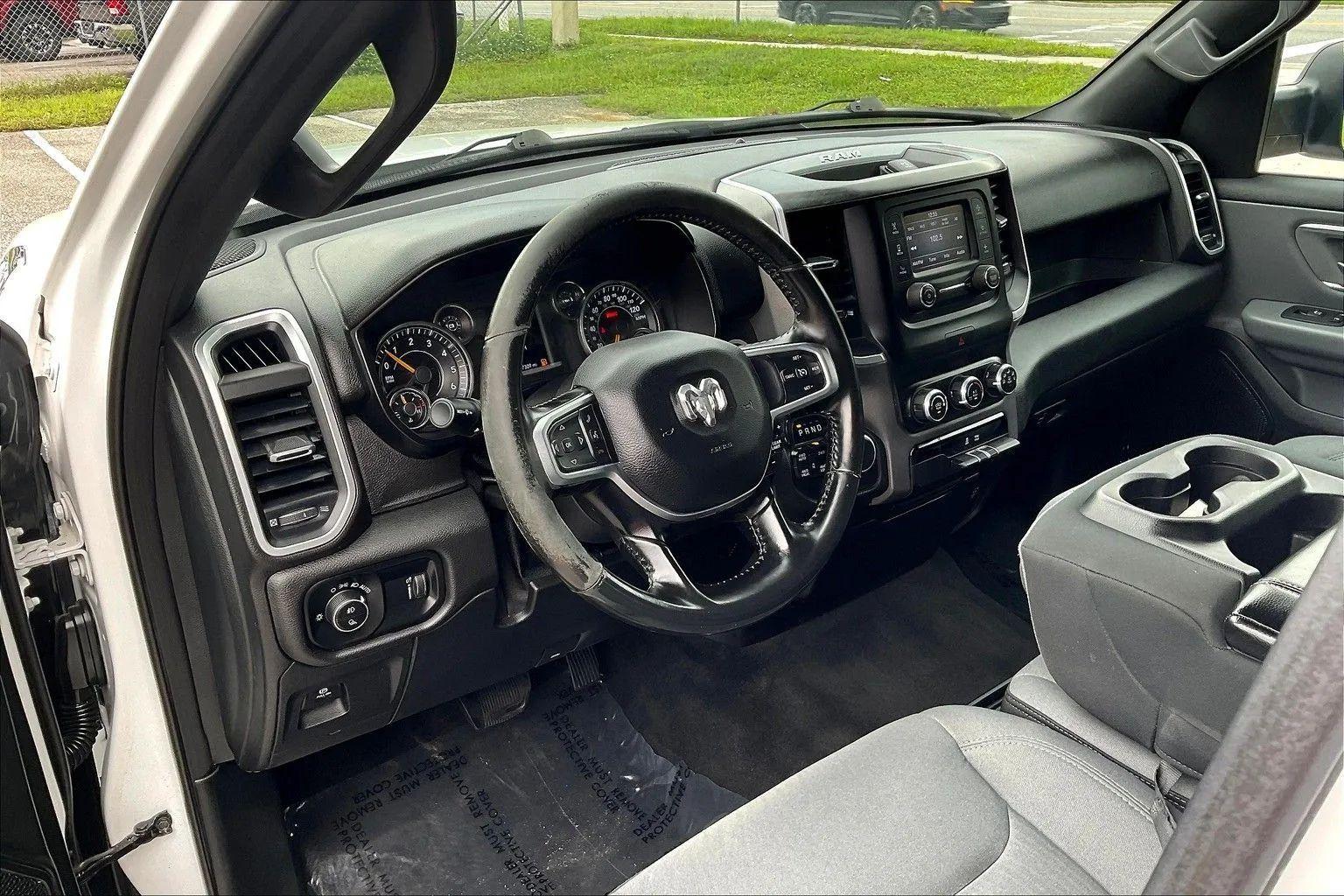 Ram 1500 Lone Star - Thumbnail 4