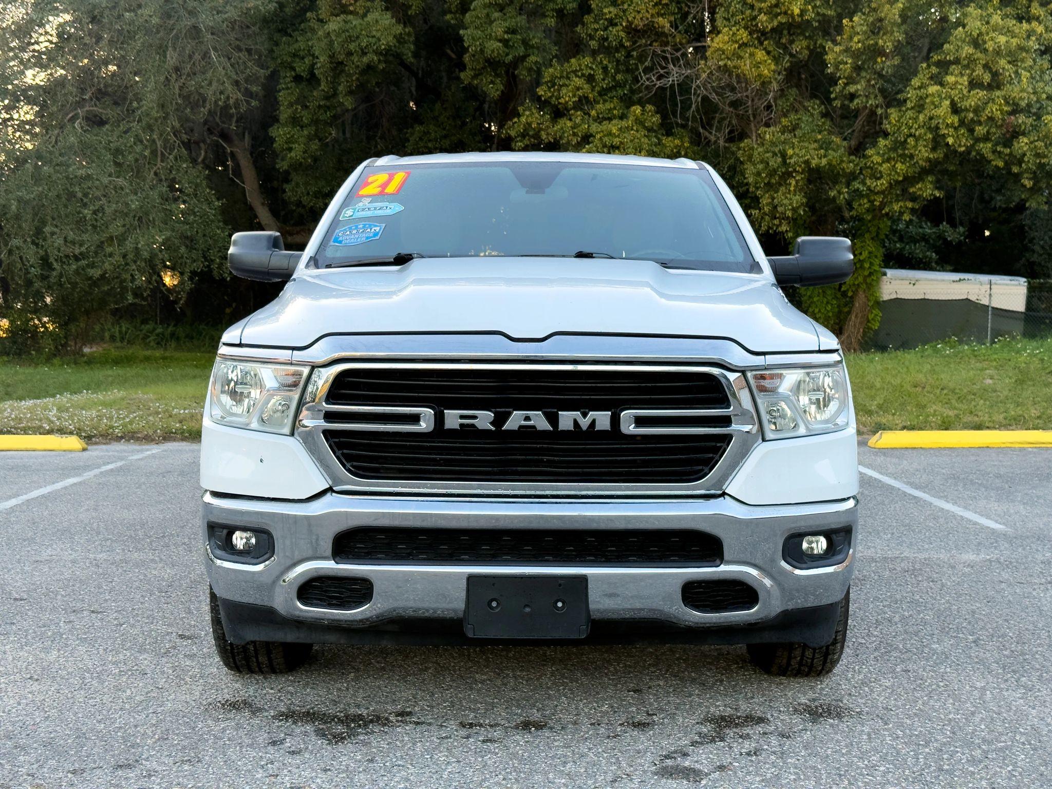 Ram 1500 Lone Star - Thumbnail 3