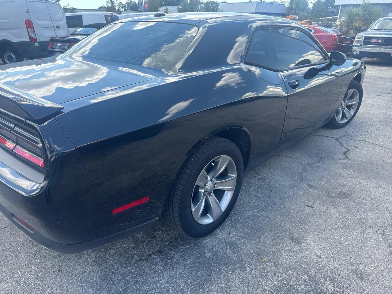 Dodge Challenger Sxt - Thumbnail 9