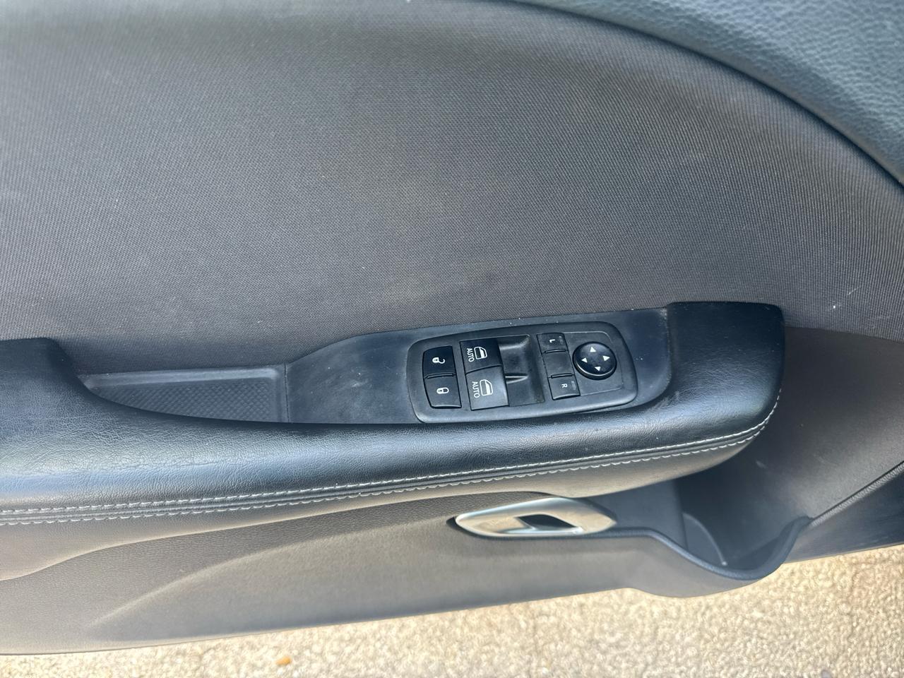 Dodge Challenger Sxt - Thumbnail 13