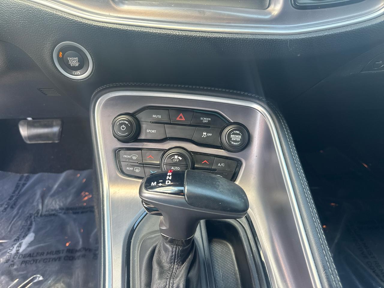 Dodge Challenger Sxt - Thumbnail 19