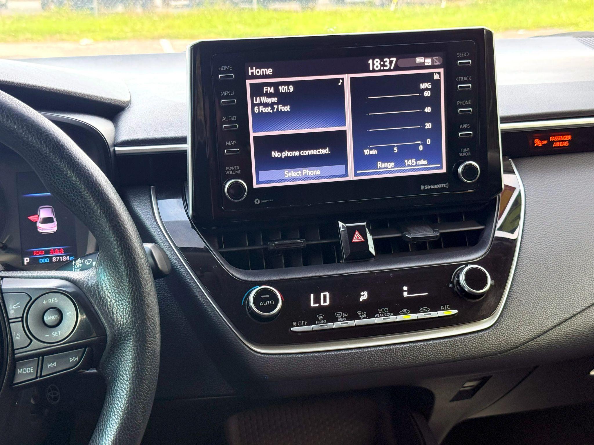 Toyota Corolla Le - Thumbnail 20