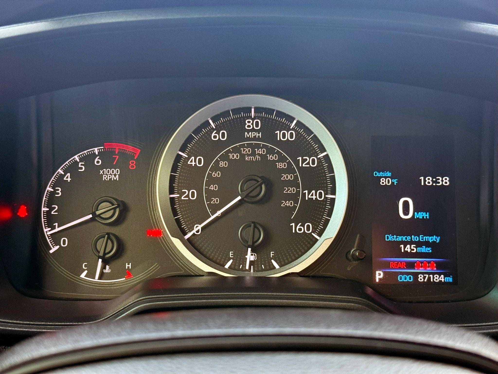 Toyota Corolla Le - Thumbnail 15