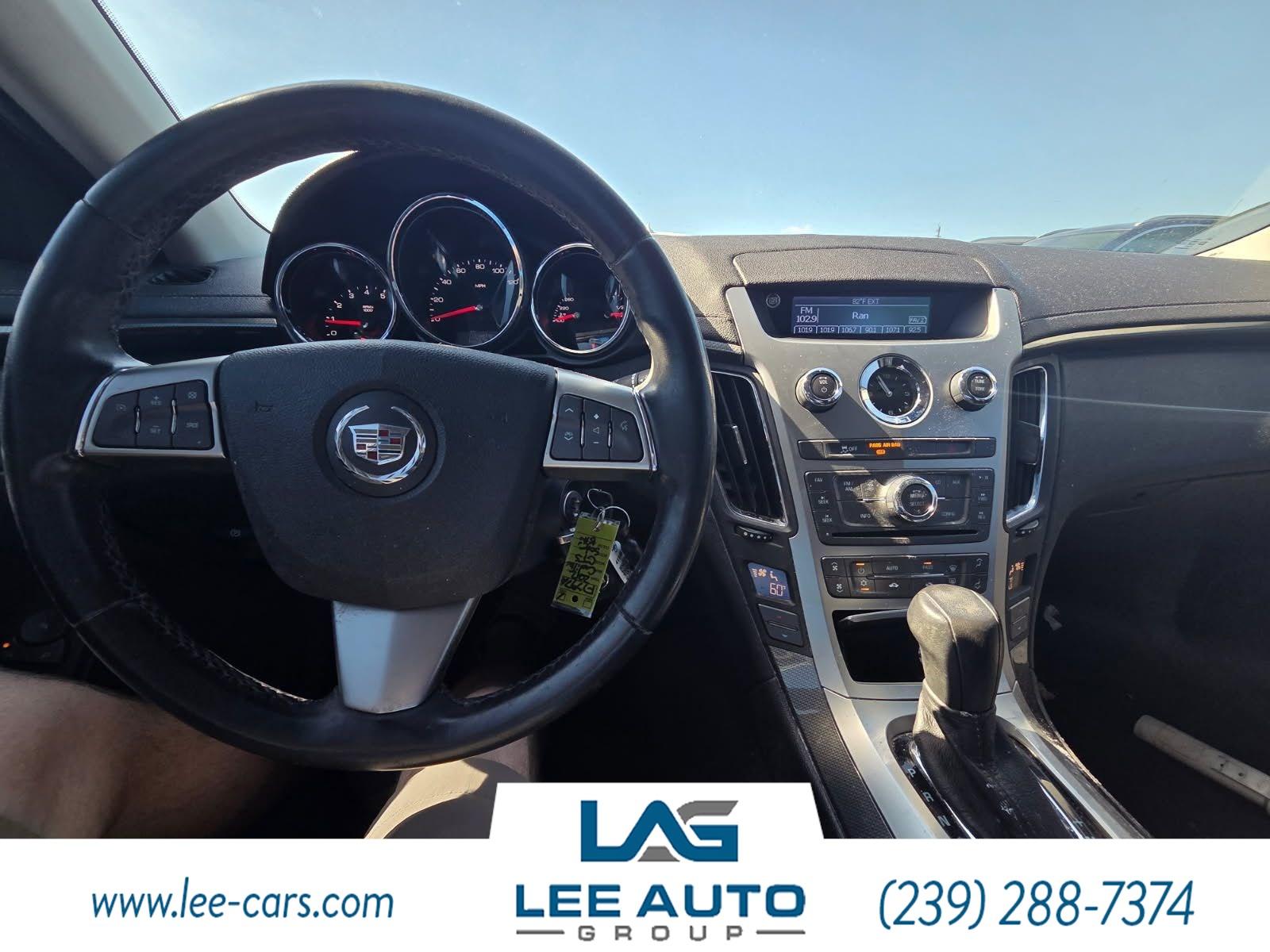 Cadillac Cts Sedan - View 1