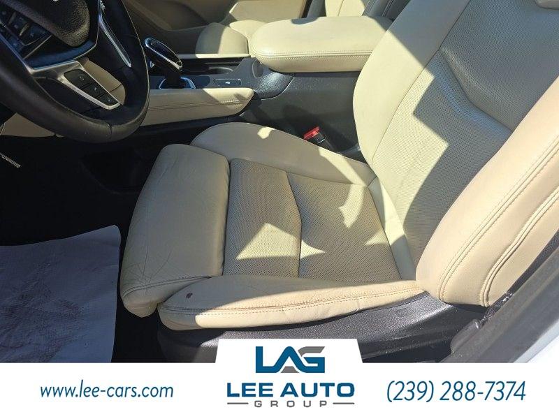 Cadillac Xt5 Luxury Fwd - View 1