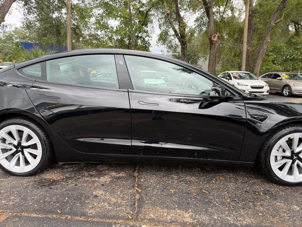 Tesla Model 3 Standard Range Plus - Thumbnail 7