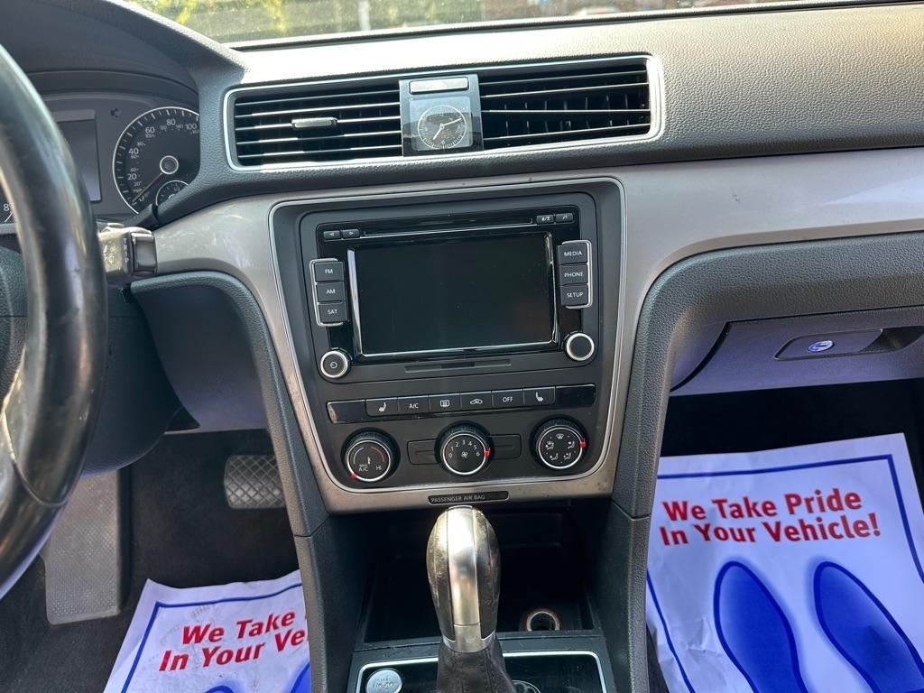 Volkswagen Passat Sport 5M - Thumbnail 20