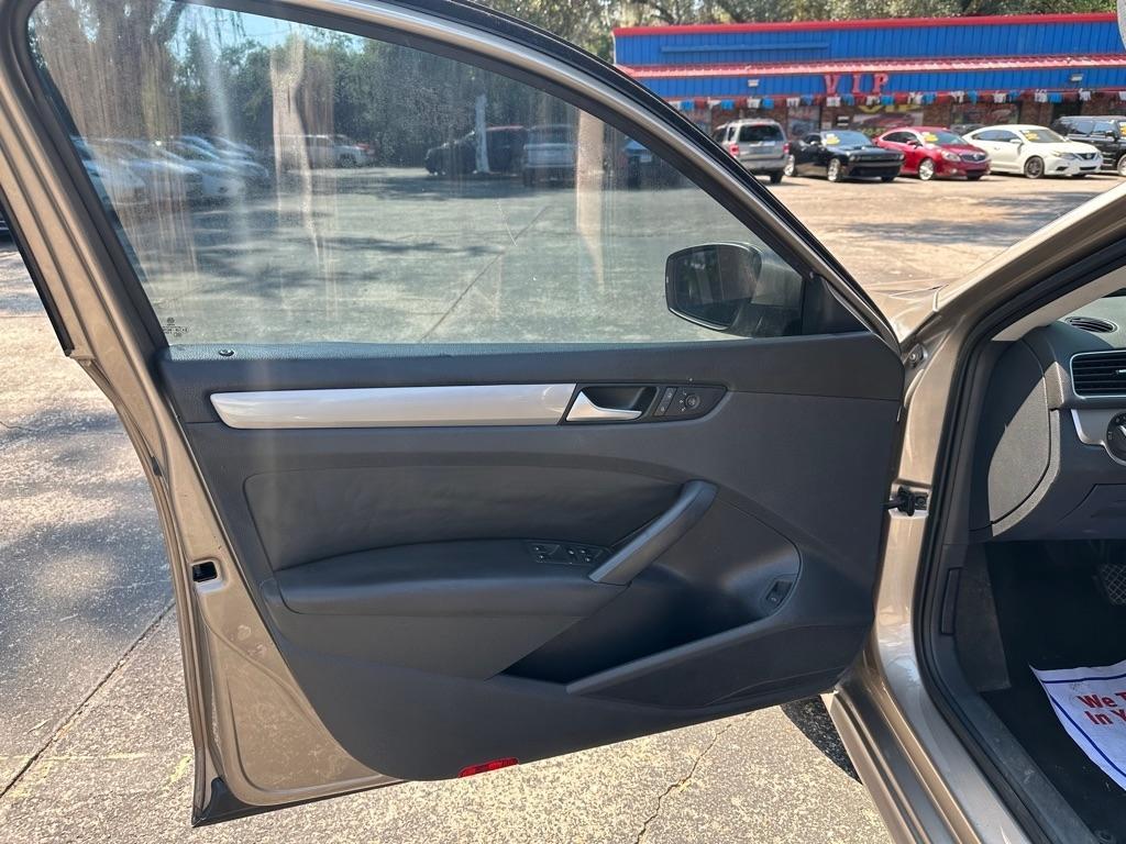 Volkswagen Passat Sport 5M - Thumbnail 13