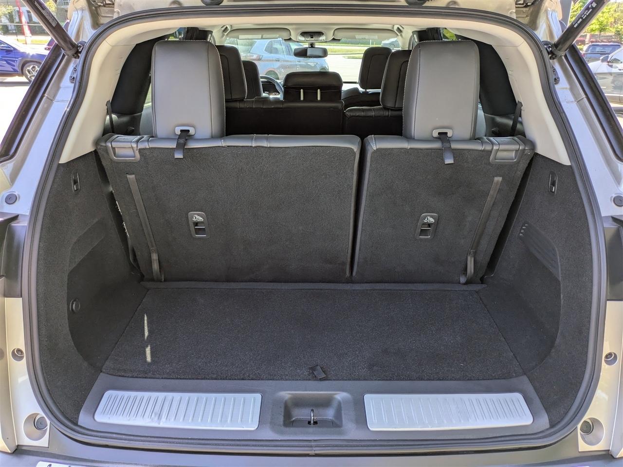 Infiniti Qx60Luxe - Thumbnail 14