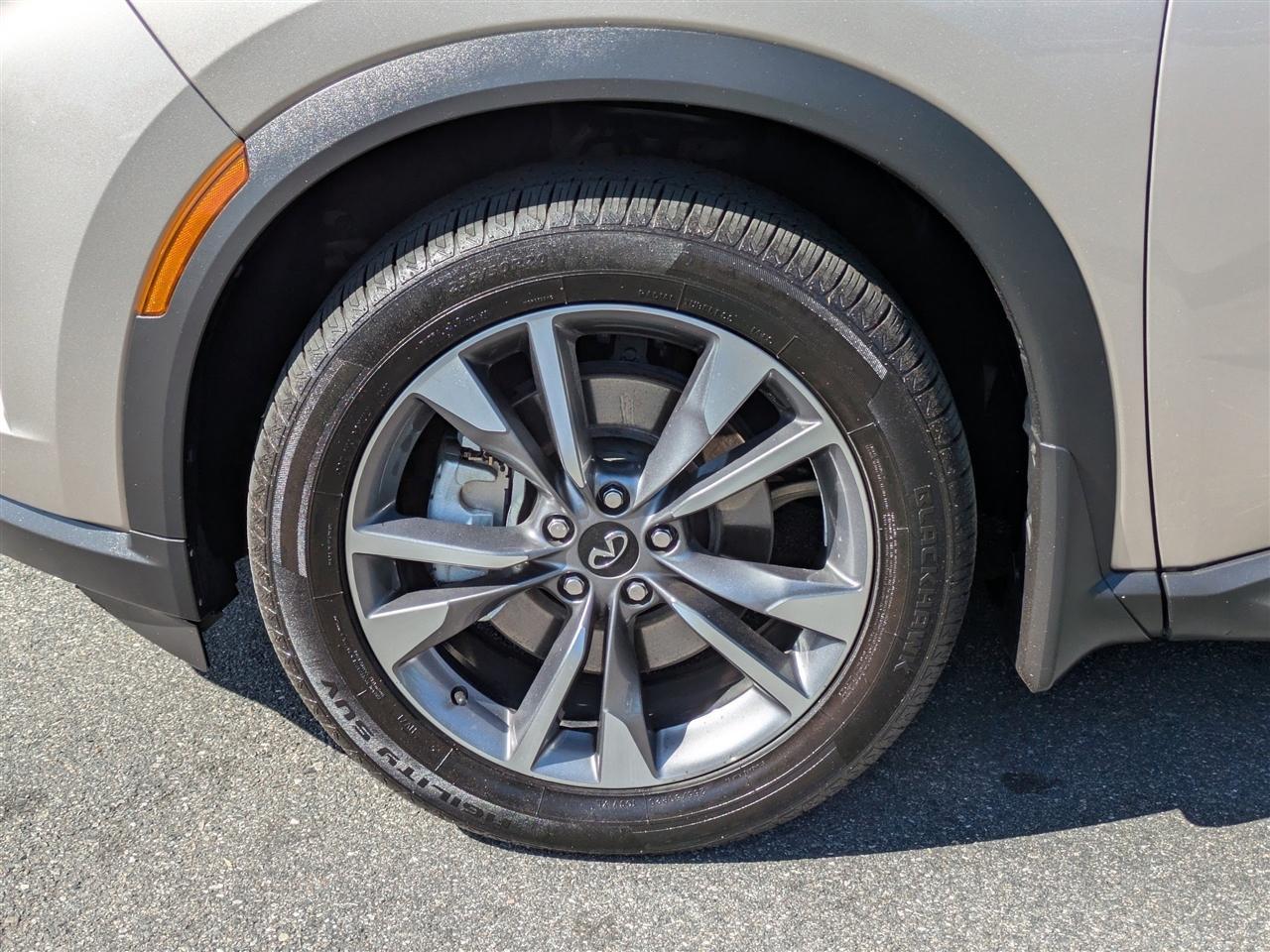 Infiniti Qx60Luxe - Thumbnail 10