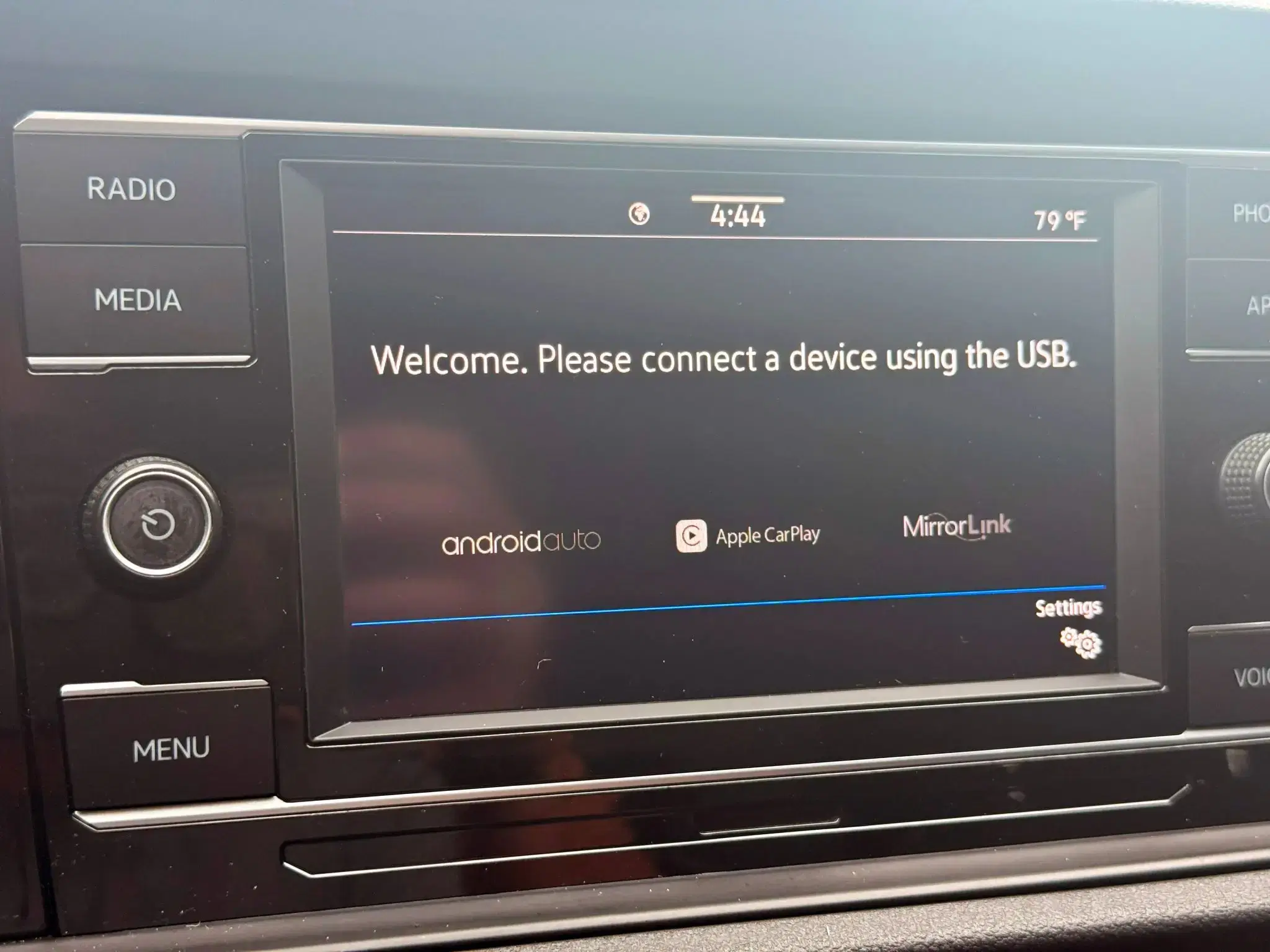 Volkswagen Jetta S - Thumbnail 18