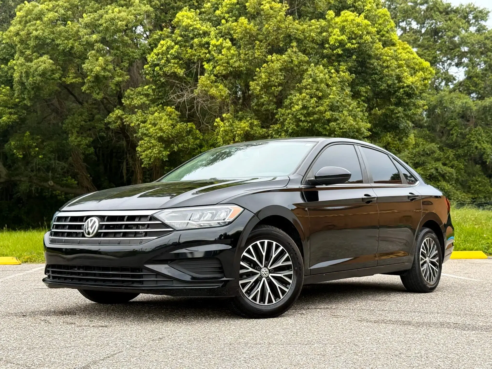 Volkswagen Jetta S - Thumbnail 2