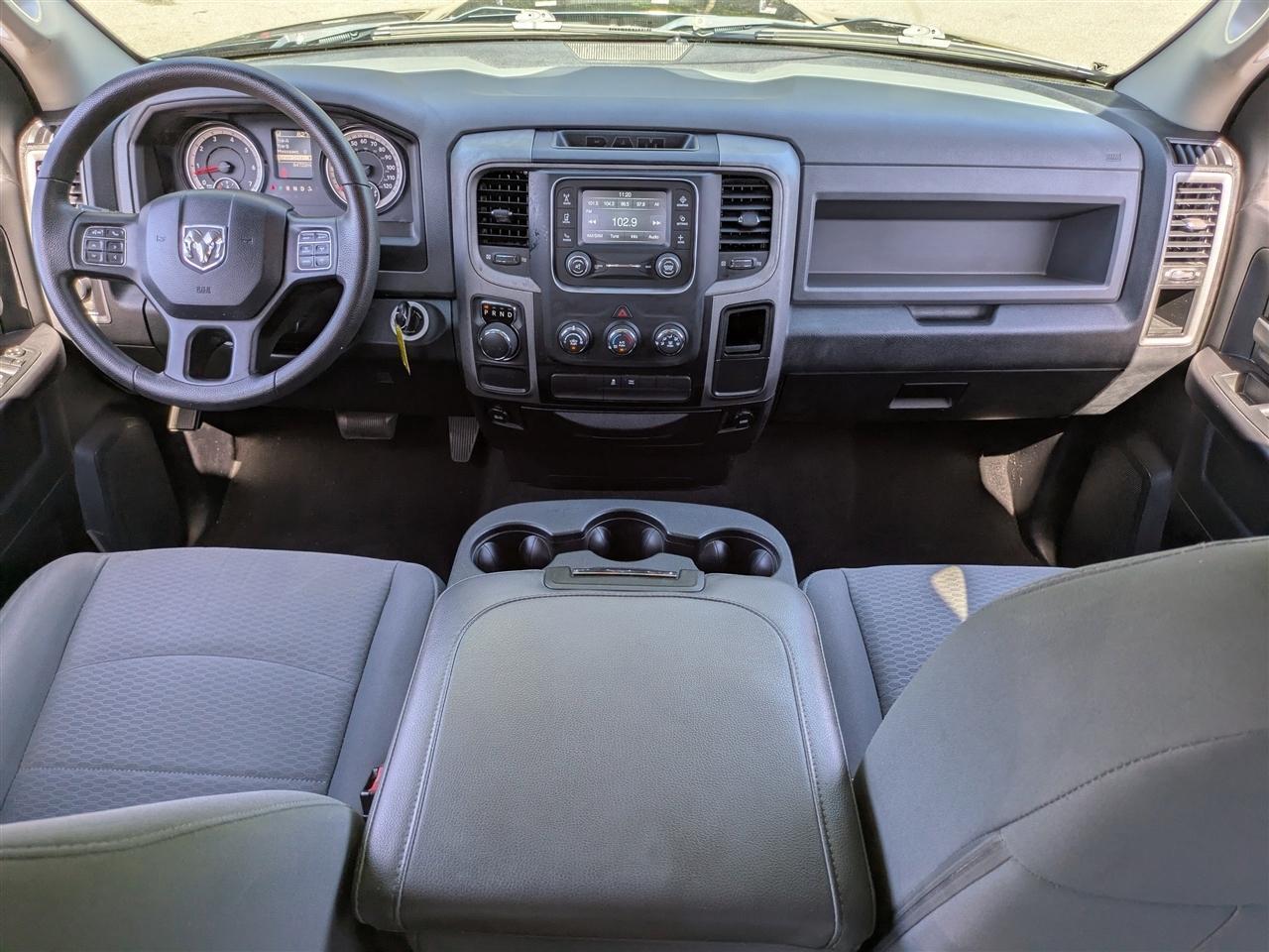 Ram 1500Tradesman Quad Cab 2Wd - Thumbnail 15