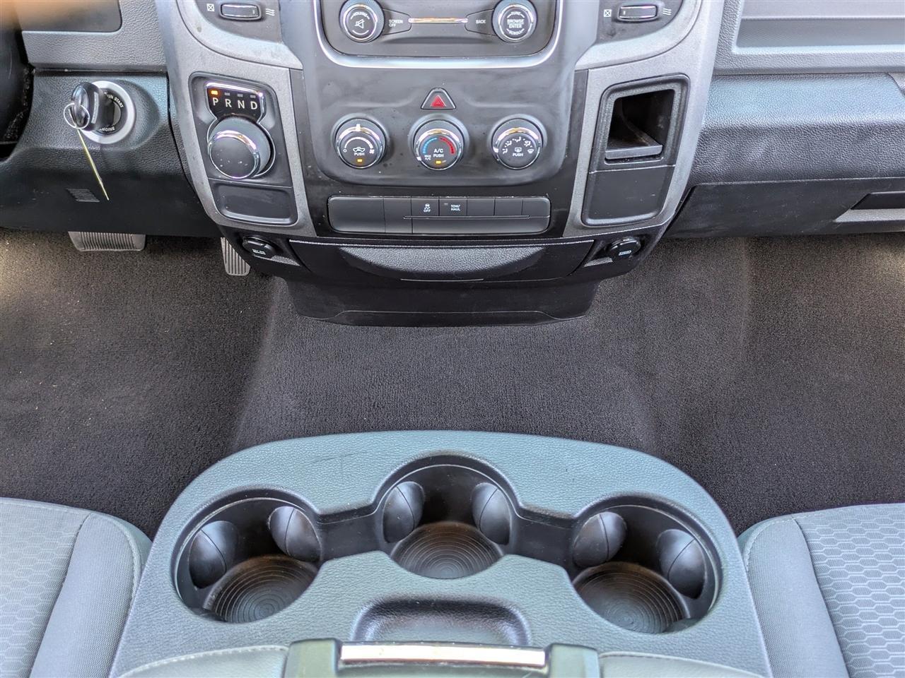 Ram 1500Tradesman Quad Cab 2Wd - Thumbnail 19