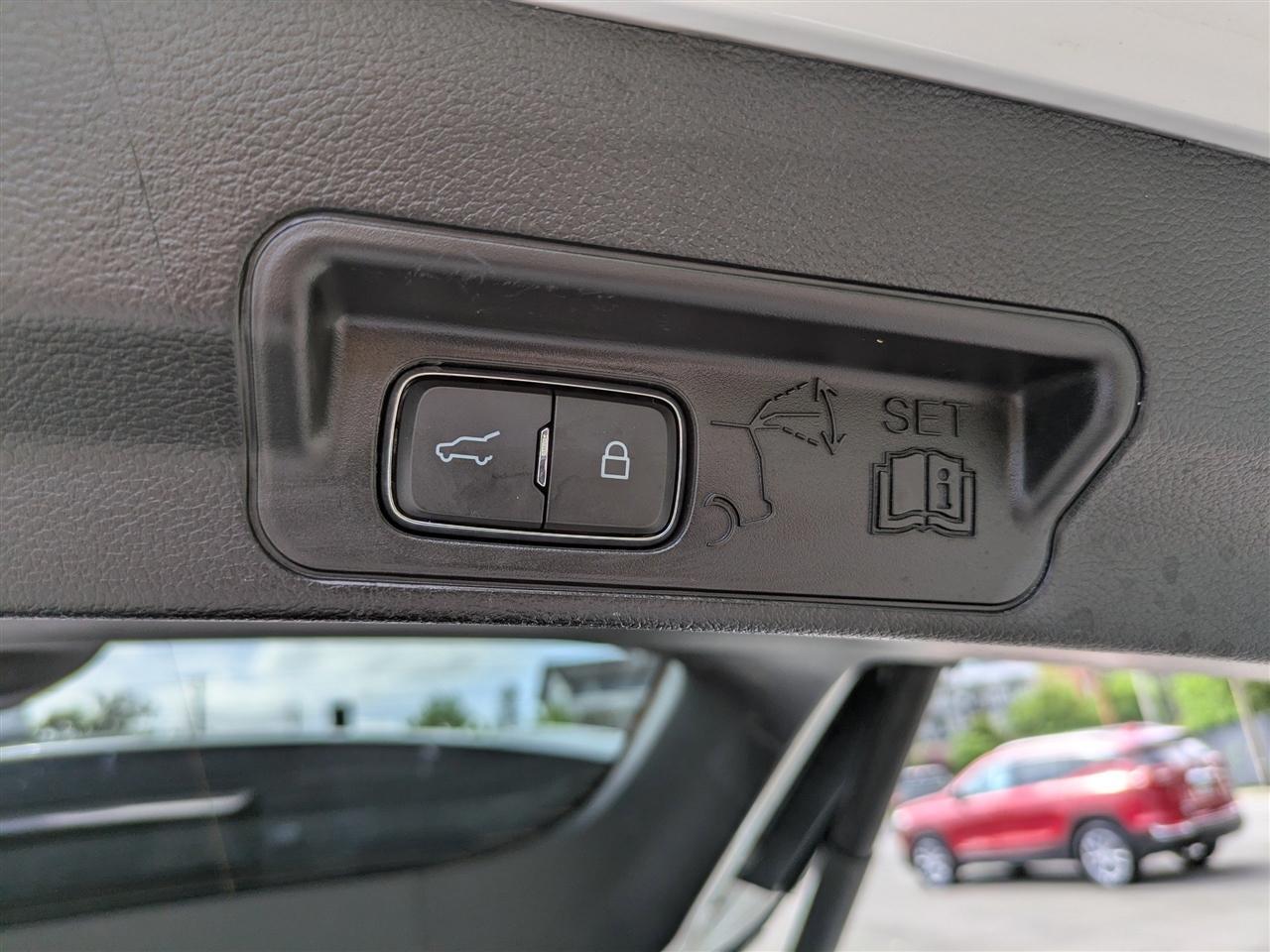 Ford Explorerxlt - Thumbnail 15