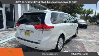 Toyota Sienna - Thumbnail 17