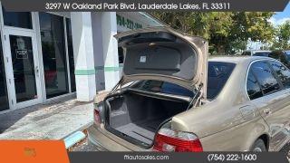 Bmw 5 Series - Thumbnail 2