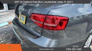 Volkswagen Jetta - Thumbnail 20