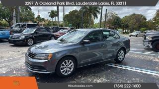 Volkswagen Jetta - Thumbnail 12